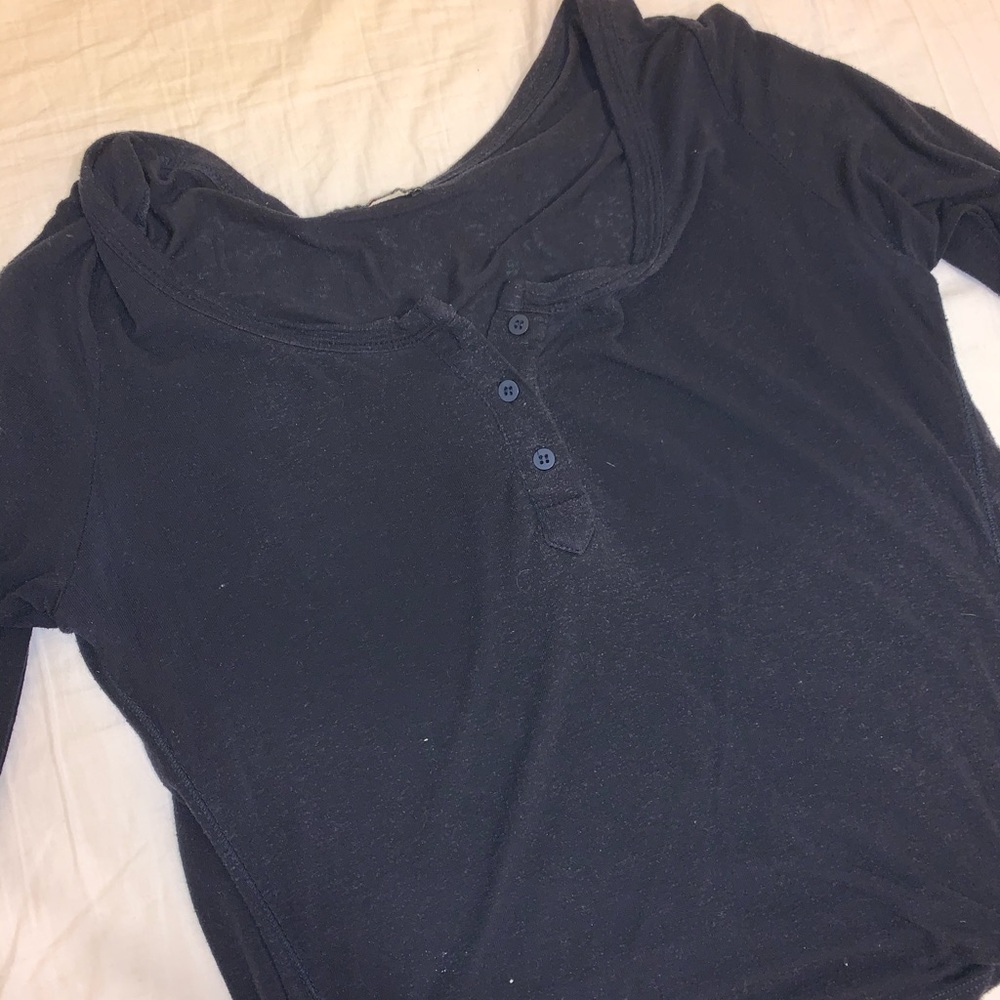 Brandy Melville navy long sleeve